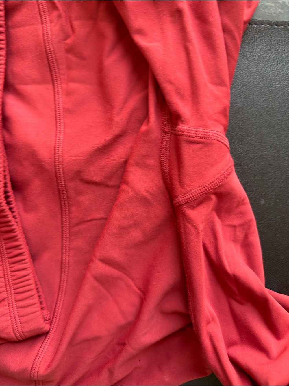 SET Active - Sports Bra & leggings - Picture 10 of 10